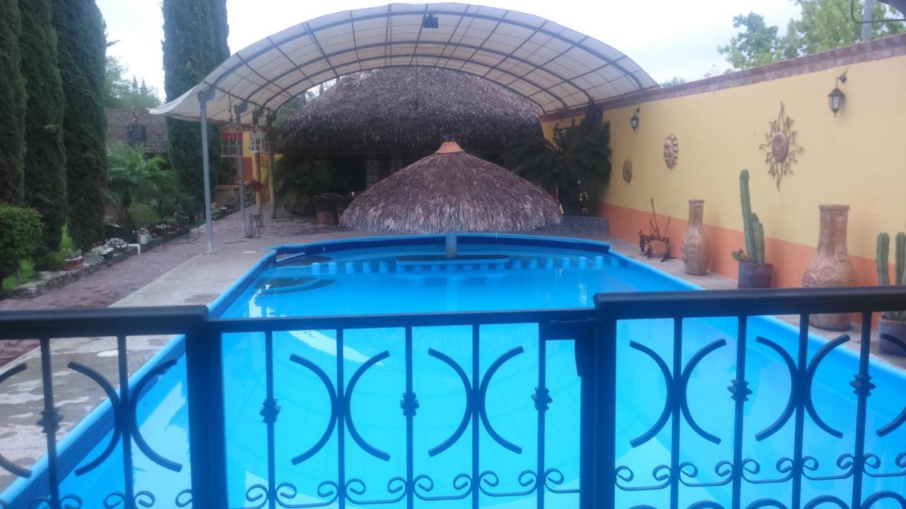 Hotel La Estancia Rio Verde Bagian luar foto