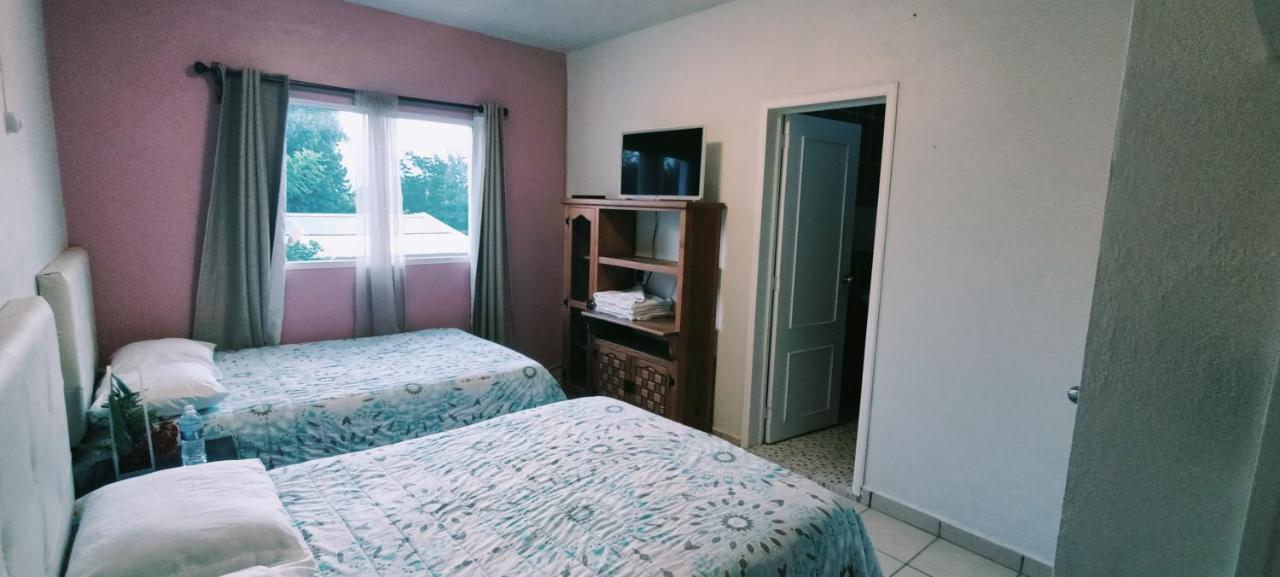 Hotel La Estancia Rio Verde Bagian luar foto