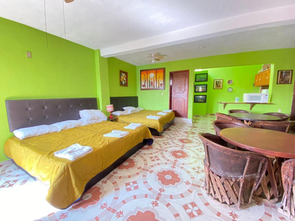 Hotel La Estancia Rio Verde Bagian luar foto